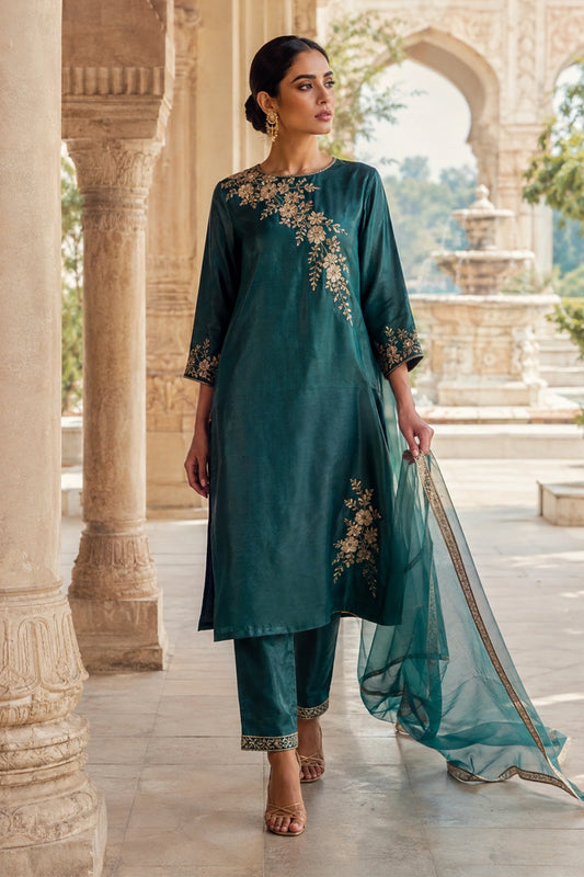 Miraam Aab-e-Zumurrud teal Sheesha Silk shirt trouser with embroidered organza dupatta