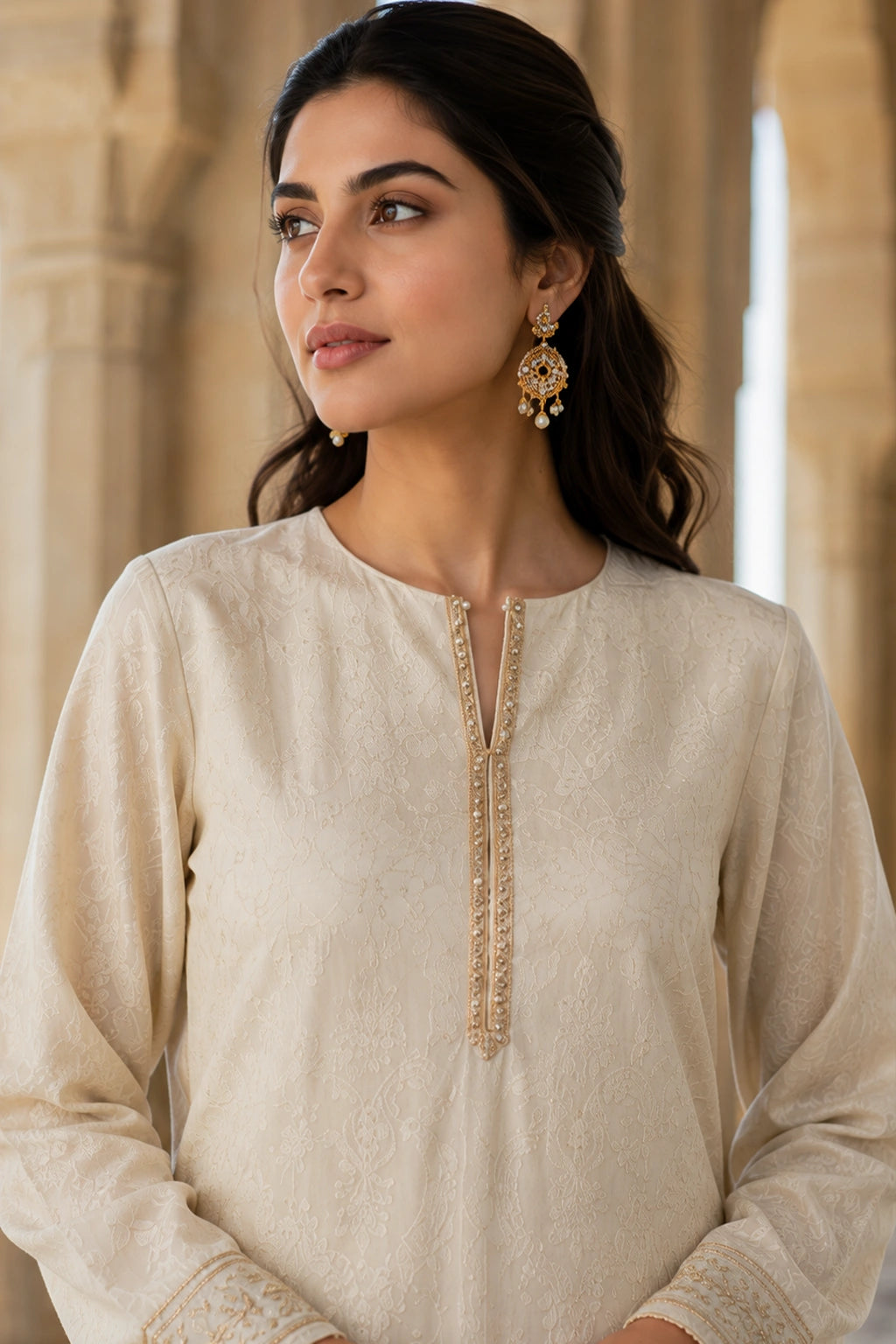 Meher Ivory Jamawar shirt with Sheesha silk cigarette pants and organza dupatta by Miraam